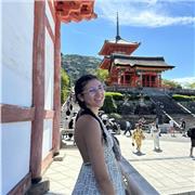 Graduada en psicología en UPC con pasión por la enseñanza. Puedo ofrecer apoyo en asignaturas carrera universitaria